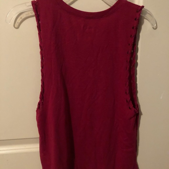 Tank top - Picture 2 of 3